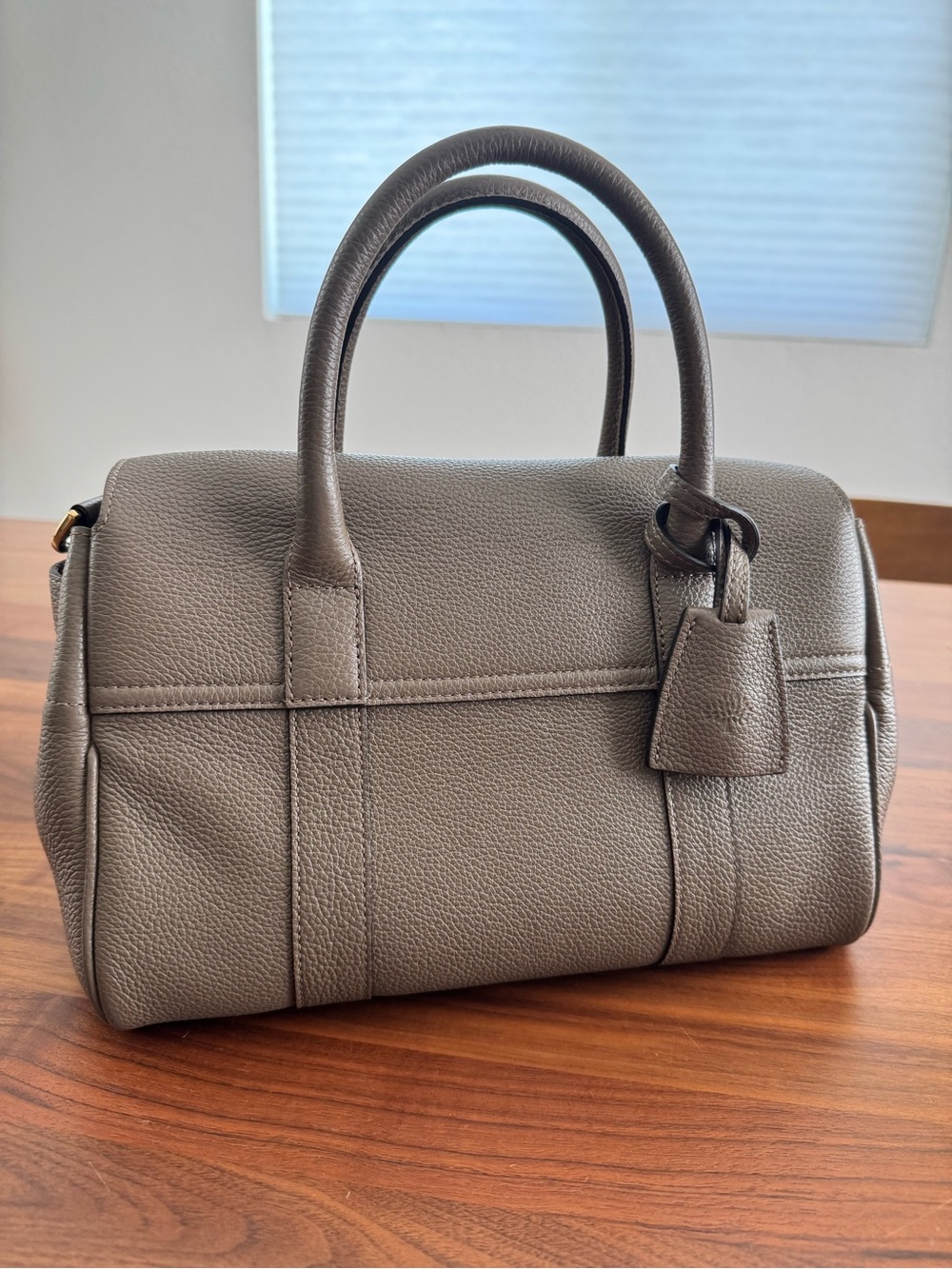 Mulberry Taupe Grain Leather Satchel with Gold Hardware - Picture 2 of 4